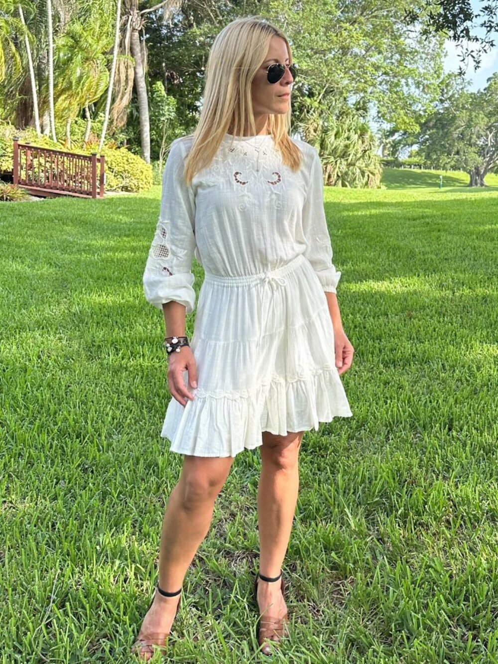SALE!!!ZARA WOMENS EMBROIDERED LONG SLEEVES MINI DRESS WHITE COLOR. Size M